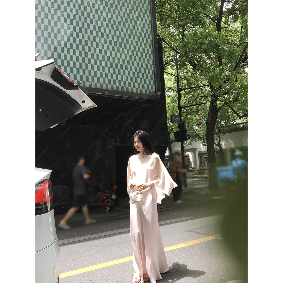 黄亮Elovey 女神降临披肩吊带两件套长款连衣裙女夏季通勤百搭