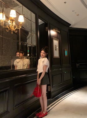 黄亮Elovey【法式少女浪漫】白色飘带蝴蝶结短袖白衬衫B01-3