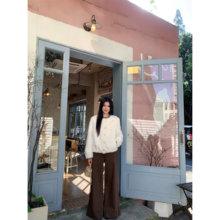 女秋冬百搭 显瘦咖色宽松直筒微喇牛仔裤 黄亮Elovey 焦糖可露丽