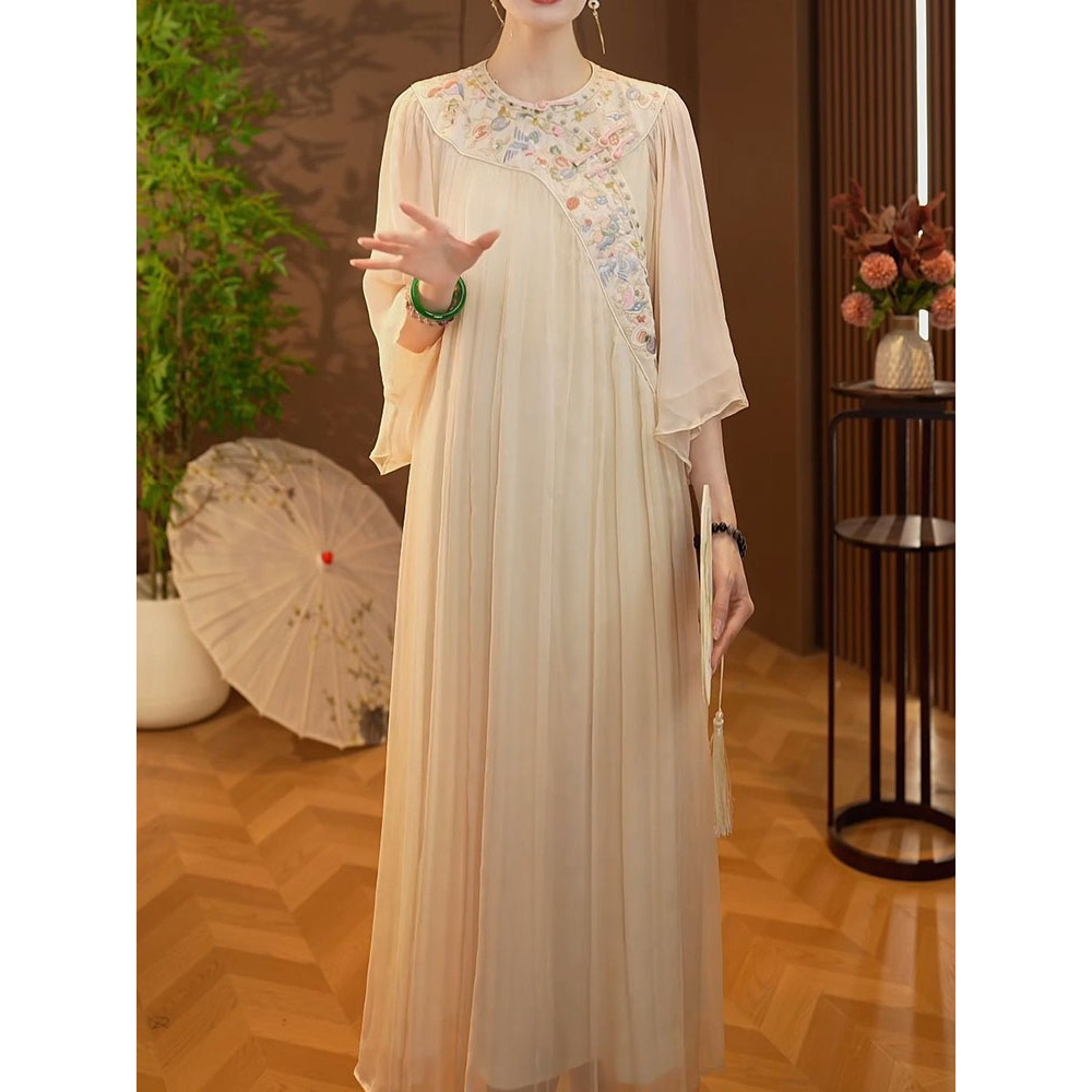 复古刺绣国风改良旗袍裙子2025夏季新款新中式宽松显瘦气质连衣裙