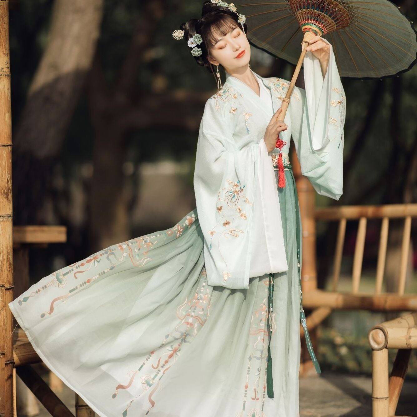 唐朝齐腰襦裙,唐朝襦裙_大山谷图库