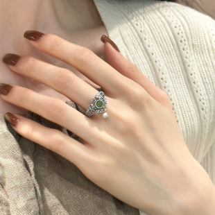 复古925银招财钱币戒指女新中式 民族风镂空铜钱花纹碧玉活口指环