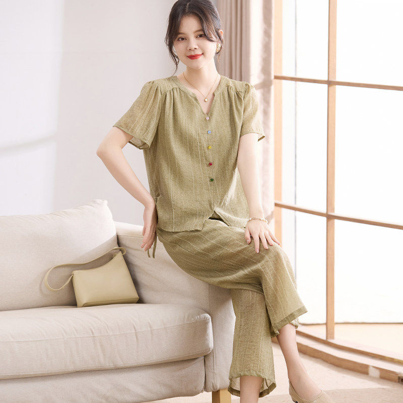 喜卉妈妈装V领雪纺T恤小衫休闲裤子两件套中老年女装时尚夏季套装
