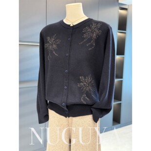 时尚洋气妈妈装针织衫女开衫秋冬新款上衣气质时髦中老年毛衣外套