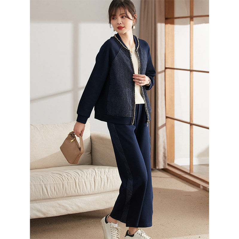 喜卉中年妈妈春装运动服套装洋派休闲两件式中老年女装小香风外套