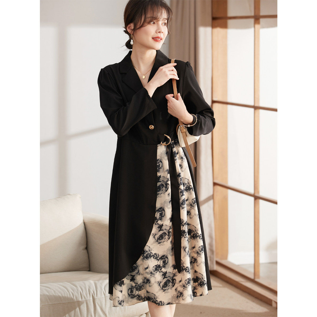 喜卉中年妈妈春装连衣裙2026新款中老年女装春秋收腰阔太太长裙子