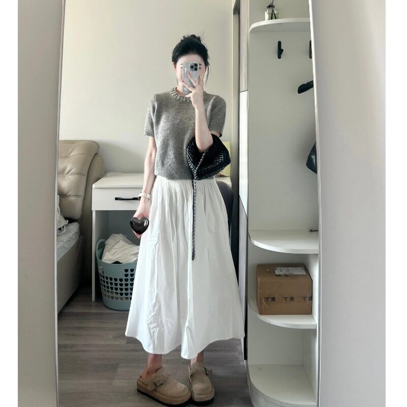 灰色上衣白色半身裙两件套夏装搭配一整套盐系轻熟高级感穿搭套装