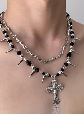 暗黑哥特十字铆钉串珠项链朋克辣妹小众设计感亚比配饰双层锁骨链