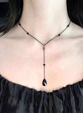 暗黑系简约水滴吊坠项链