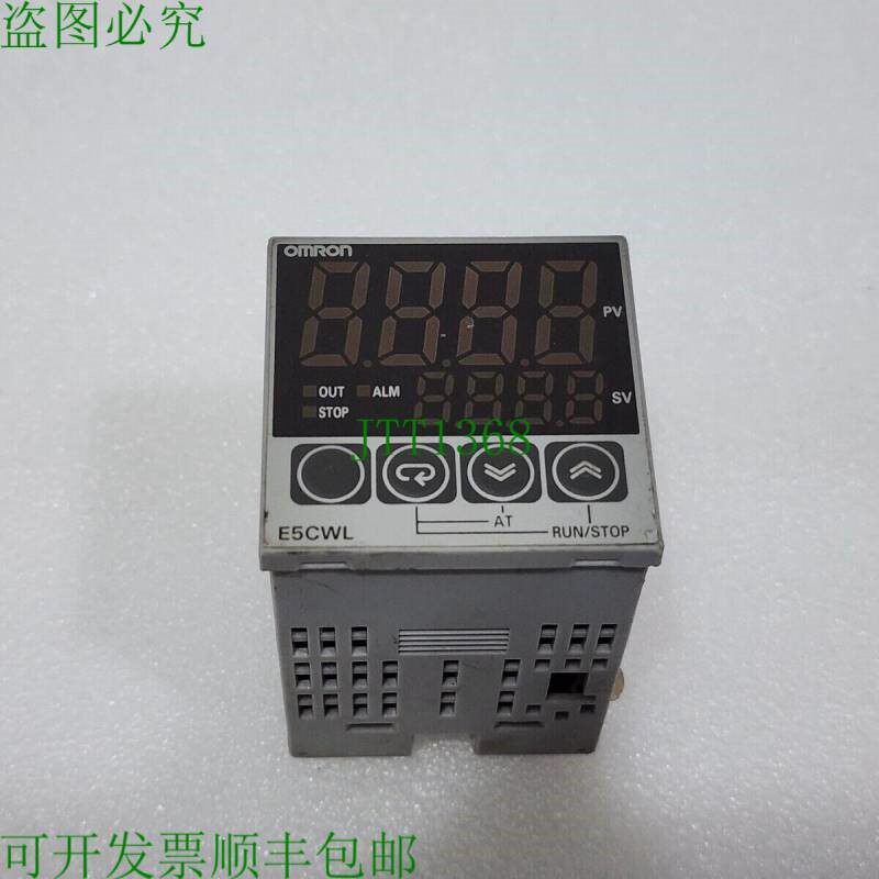 原装供应E5CWL-Q1TC 温度控制器 100-240V 批量 3 个单元