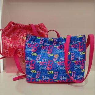 Barbie芭比官方正品手提袋女可爱logo印花斜挎包单肩背包托特包