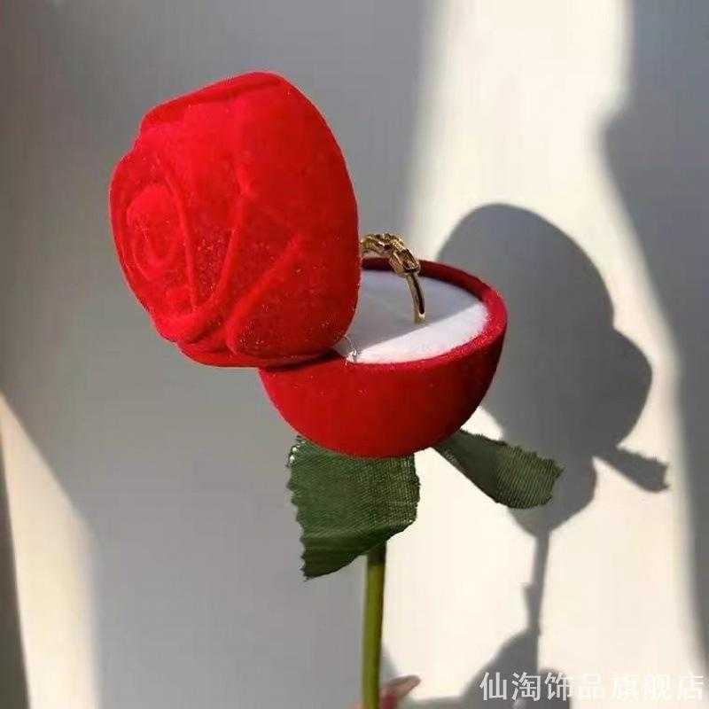 抖音红色玫瑰花戒指盒装饰盒情人节礼物个性创意首饰盒求婚婚戒盒