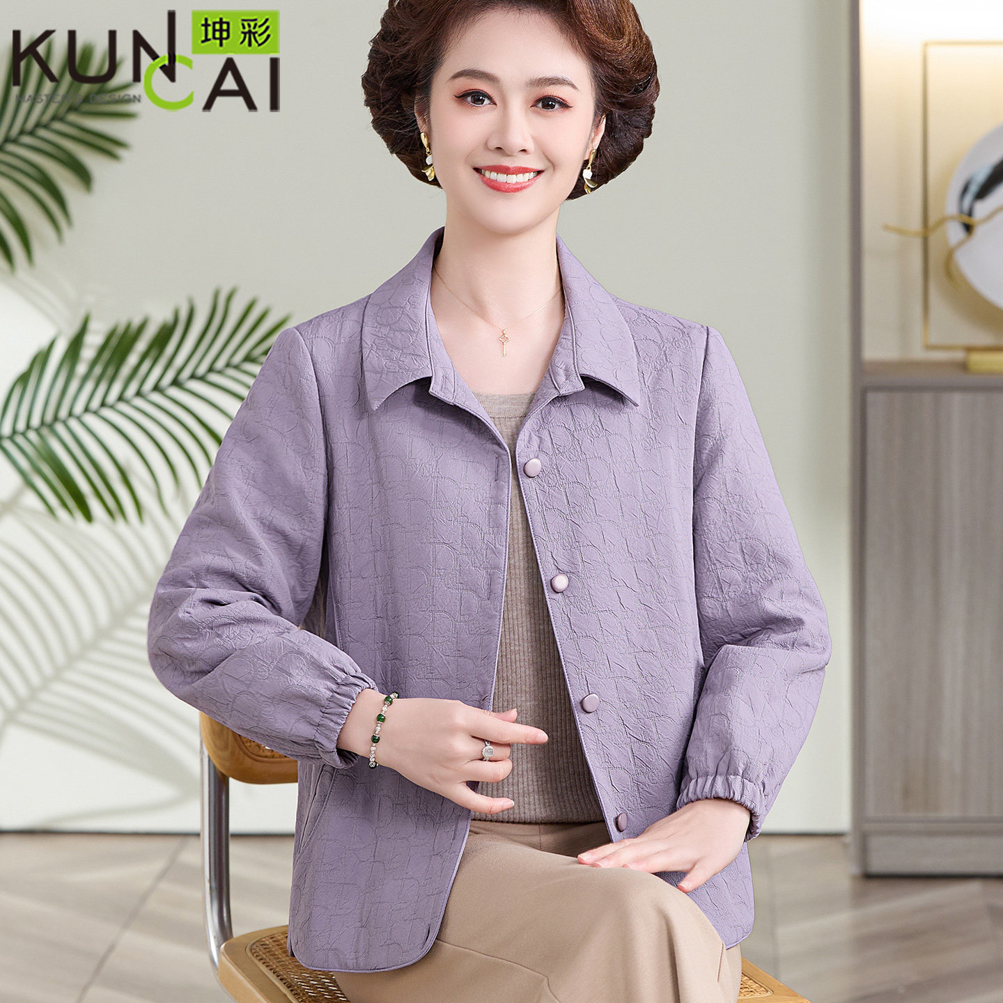 胖妈妈春秋装风衣外套女2