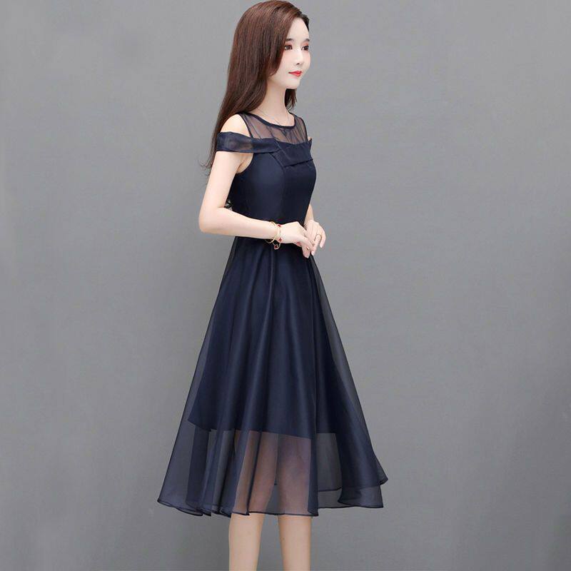 夏季连衣裙女2024新款韩版名媛收腰露肩雪纺春蓬蓬裙显瘦一字领裙