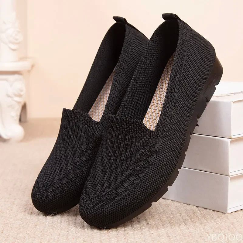 New Mesh Breathable Sneakers Women Breathable Light Slip on