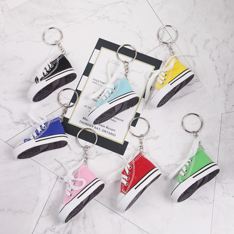 摩托车钥匙扣迷你帆布鞋仿真休闲鞋挂件边撑布鞋钥匙链