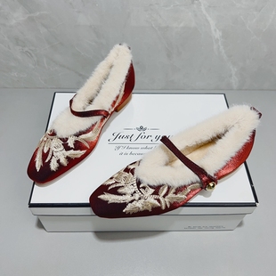 方头粗跟毛毛鞋 刺绣秀禾婚鞋 女秋冬新款 软底旗袍鞋 大码 国风新中式