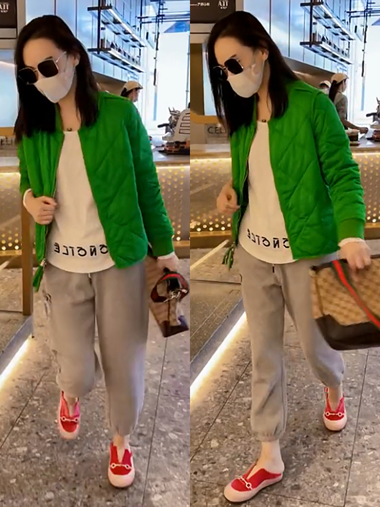 棒球服轻薄立领菱格减龄短外套