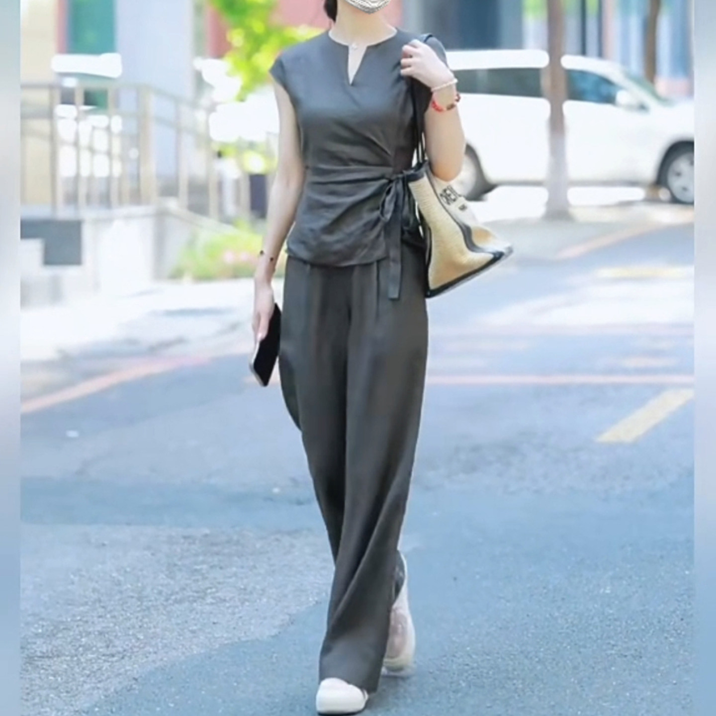 夏季大码显瘦V领无袖女装两件套