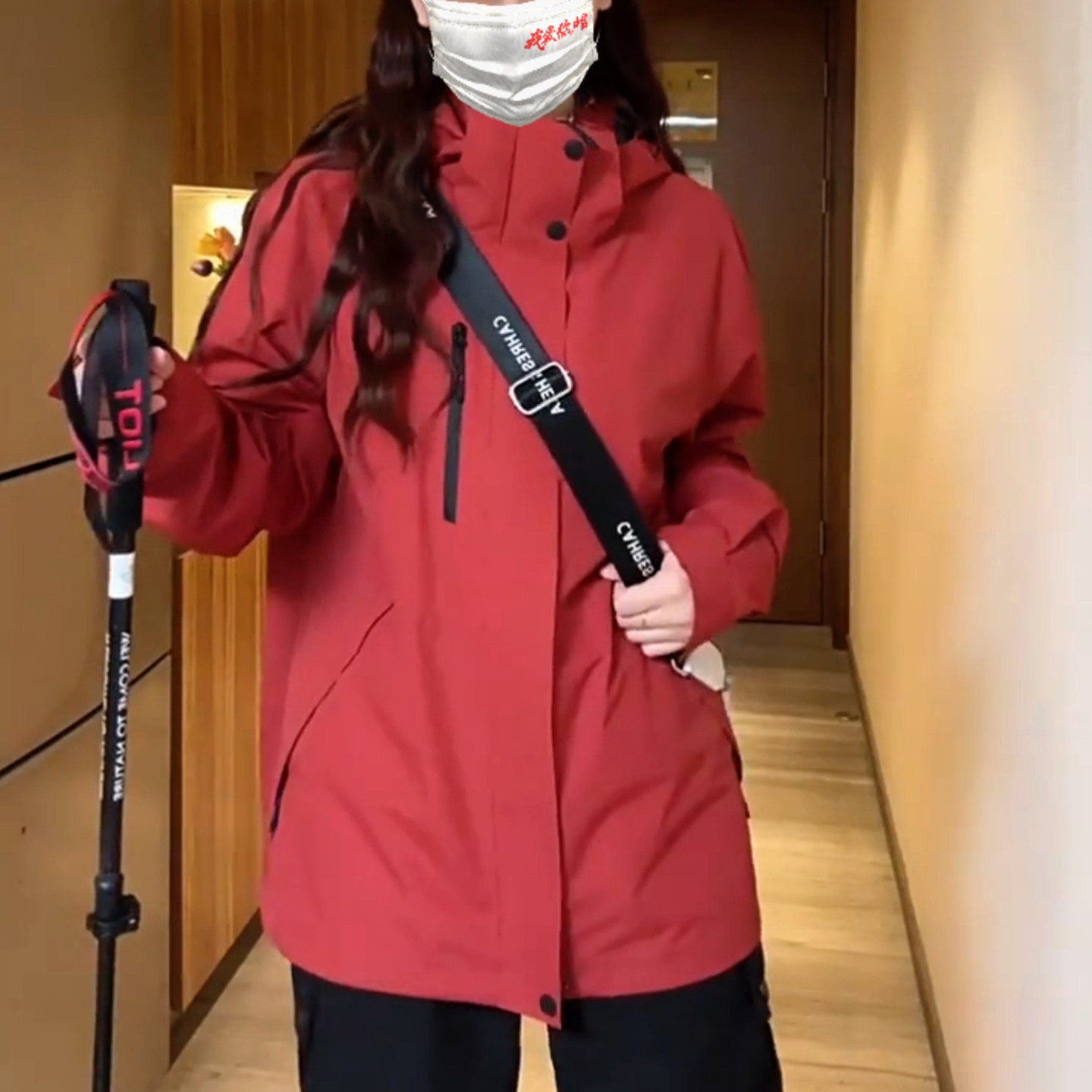 户外三合一防风连帽冲锋衣羽绒服