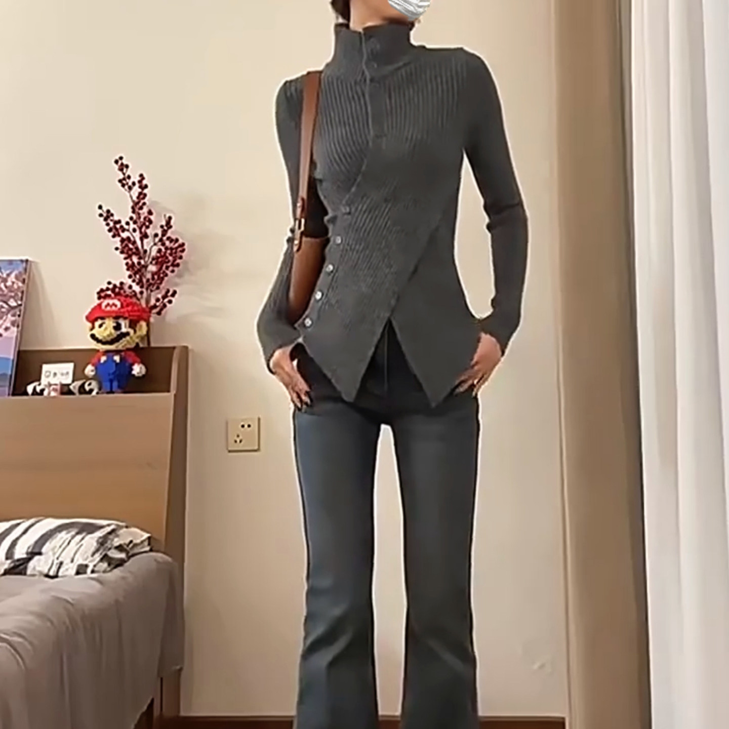 高领羊绒针织开叉打底衫女秋冬