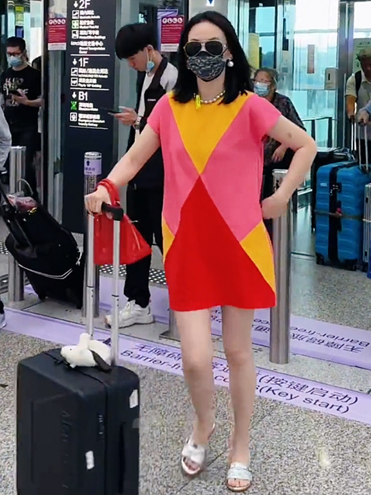 交叉拼接撞色减龄连衣裙女