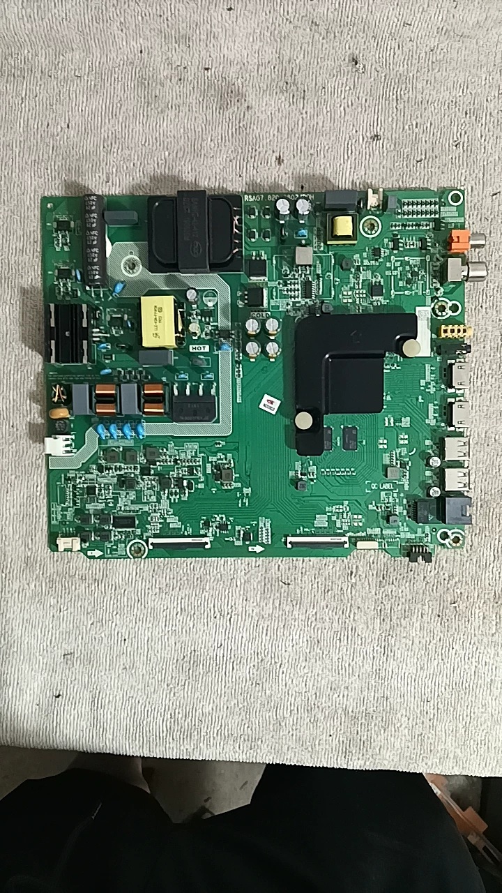 回收海信坏板子HZ55H55主板RSAG7.820.8802/ROH屏HD550V1U71-T0L