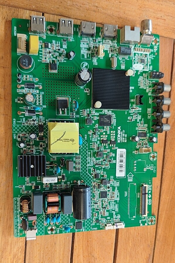 康佳型号LED32S2  主板号35024581 配屏72002429YT