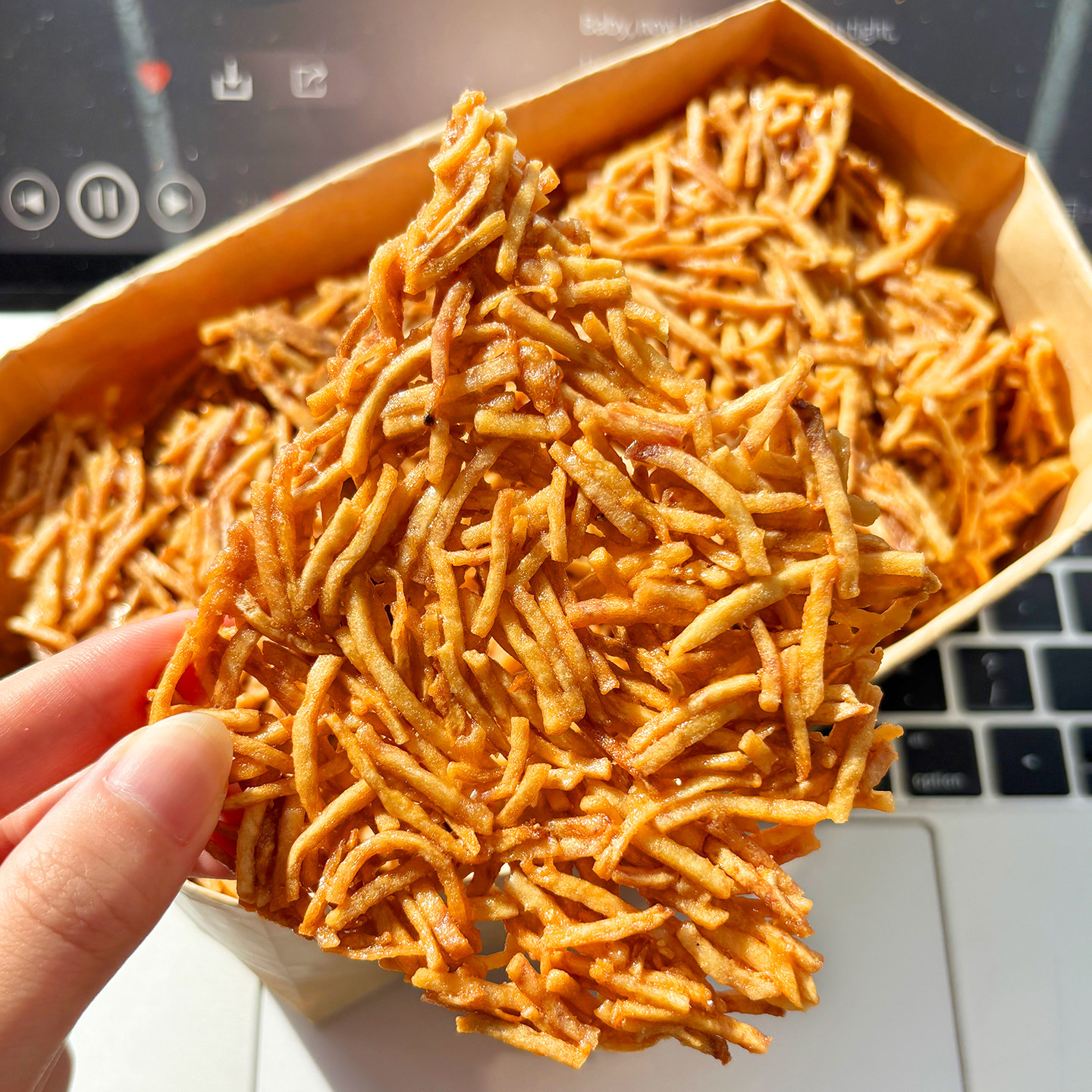 好吃迷糊了！香芋酥老式香芋新鲜芋头手工特产休闲解馋办公室零食