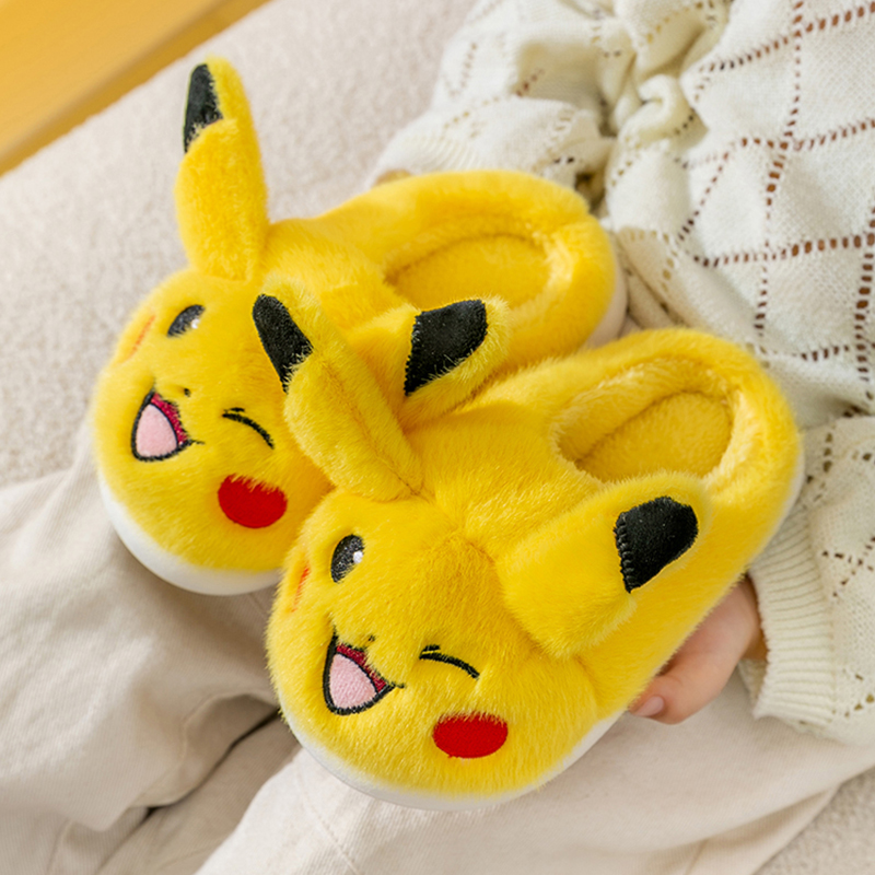 皮卡丘儿童秋冬保暖家用棉拖鞋冬