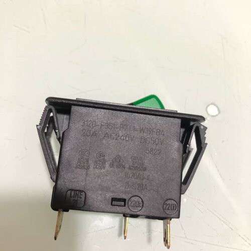 德国电源ETA3120F351P7T1W19FB420A240V50V绿色带灯断路器现货