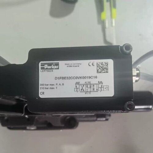 D41FCE01FC2VB0019 # Parker先导式比例换向阀 - D*1FC系列