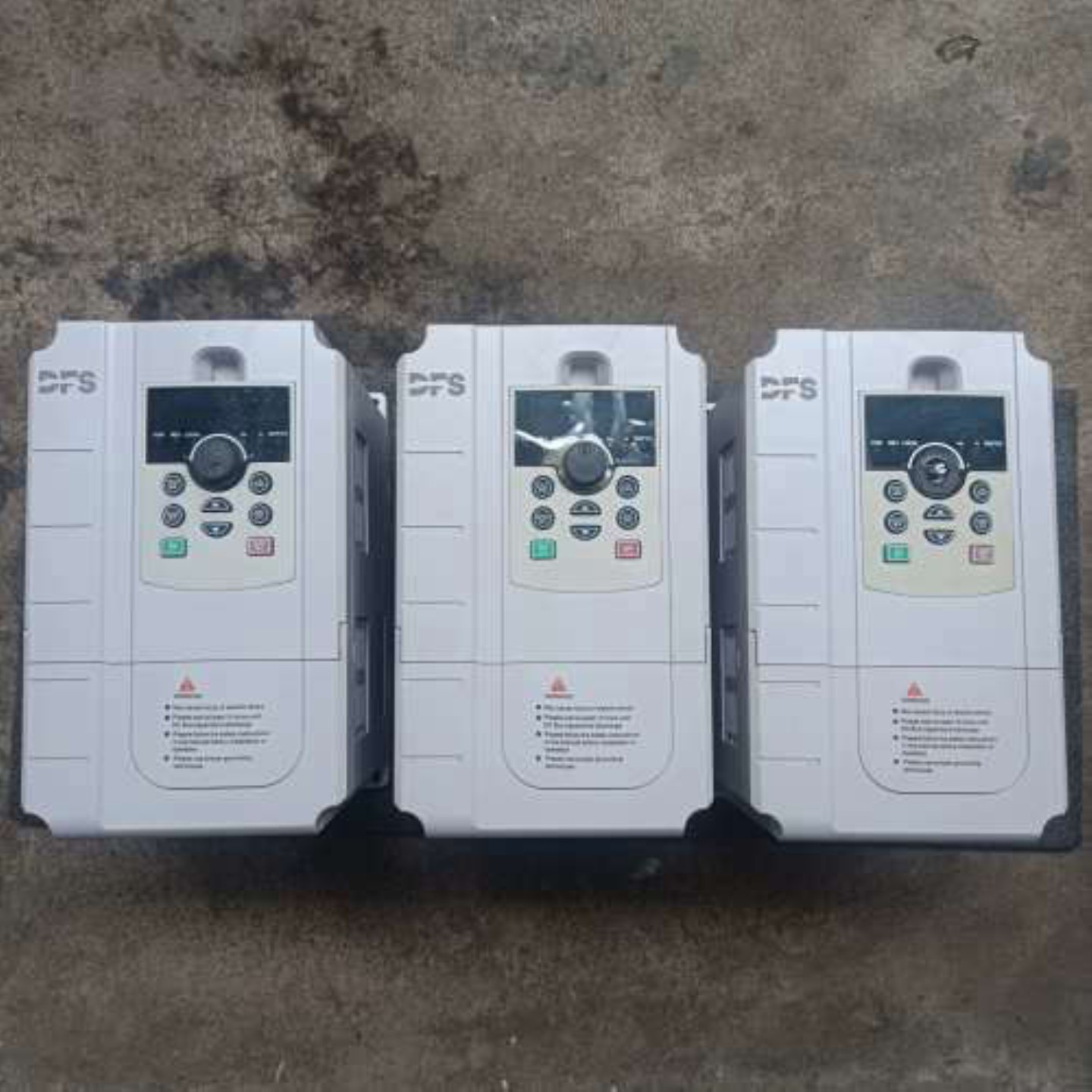 售前询价议价德佛斯变频器     FS2000-7D5G011P-4T