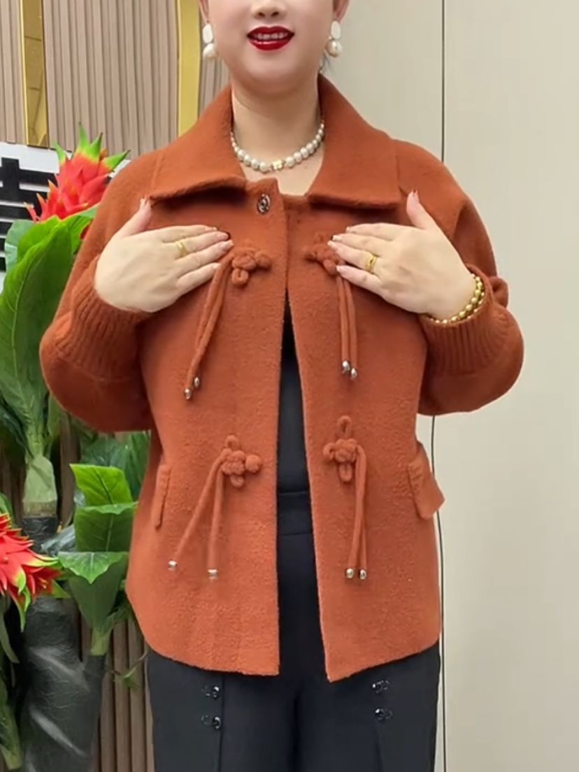 妈妈装常规款时尚女士外套