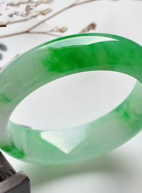 缅甸老坑玉器翡翠手镯女冰糯种正阳绿飘花翡翠玉镯子女款玉手镯