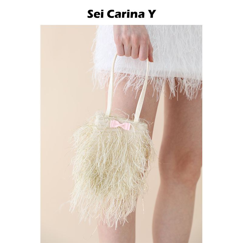 “partyqueen”迷你口红包