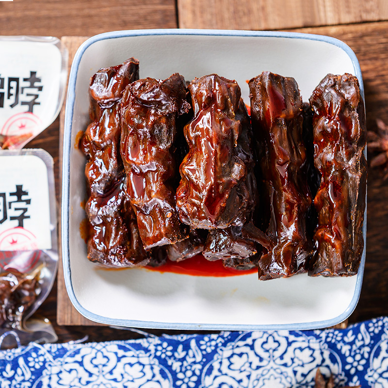 浏水坊手撕鸭脖子25g小包装香辣麻辣鸭翅根酱板鸭卤味鸭肉黑鸭掌-封面