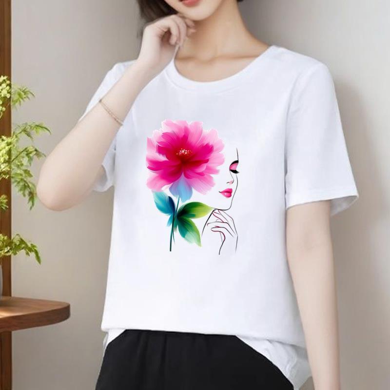 花朵可爱印花上衣夏季洋气女圆领通勤洋气INS爆款休闲通勤短袖T恤