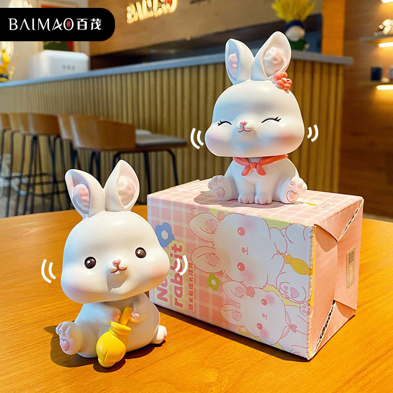 卡通糯米兔摇头摆件少女心可爱公仔树脂工艺品潮玩家居桌面装饰品