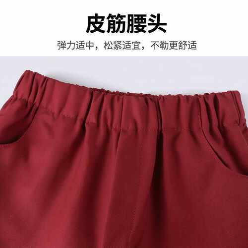 儿童合唱演出中小学生表