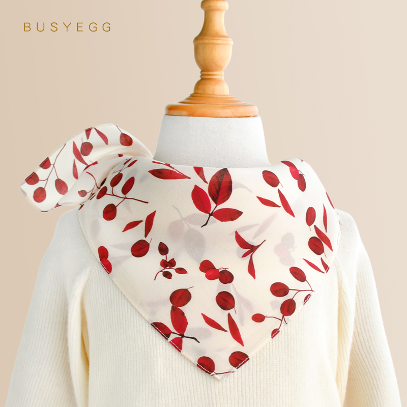 复古红叶儿童春秋丝巾真丝小方巾装饰领巾桑蚕丝纱巾柔软护颈围巾