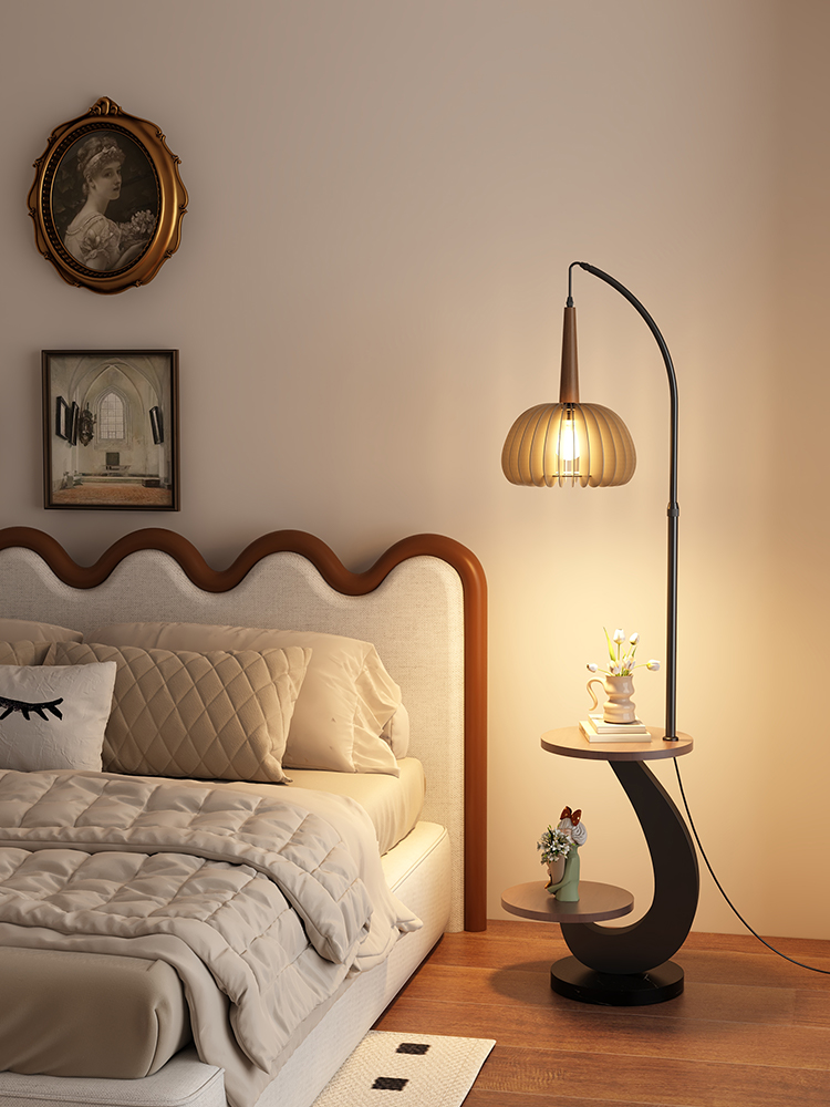 落地灯客厅新款置物茶几灯网红爆款高级感卧室床头柜氛围一体台灯