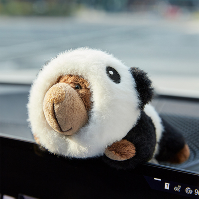 宝马原厂正品熊猫公仔摆件