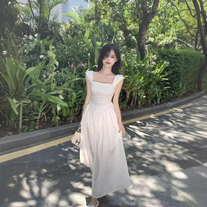 2026新长裙方领短袖女夏连衣裙长款紧身显瘦纯欲连衣裙高腰A字裙