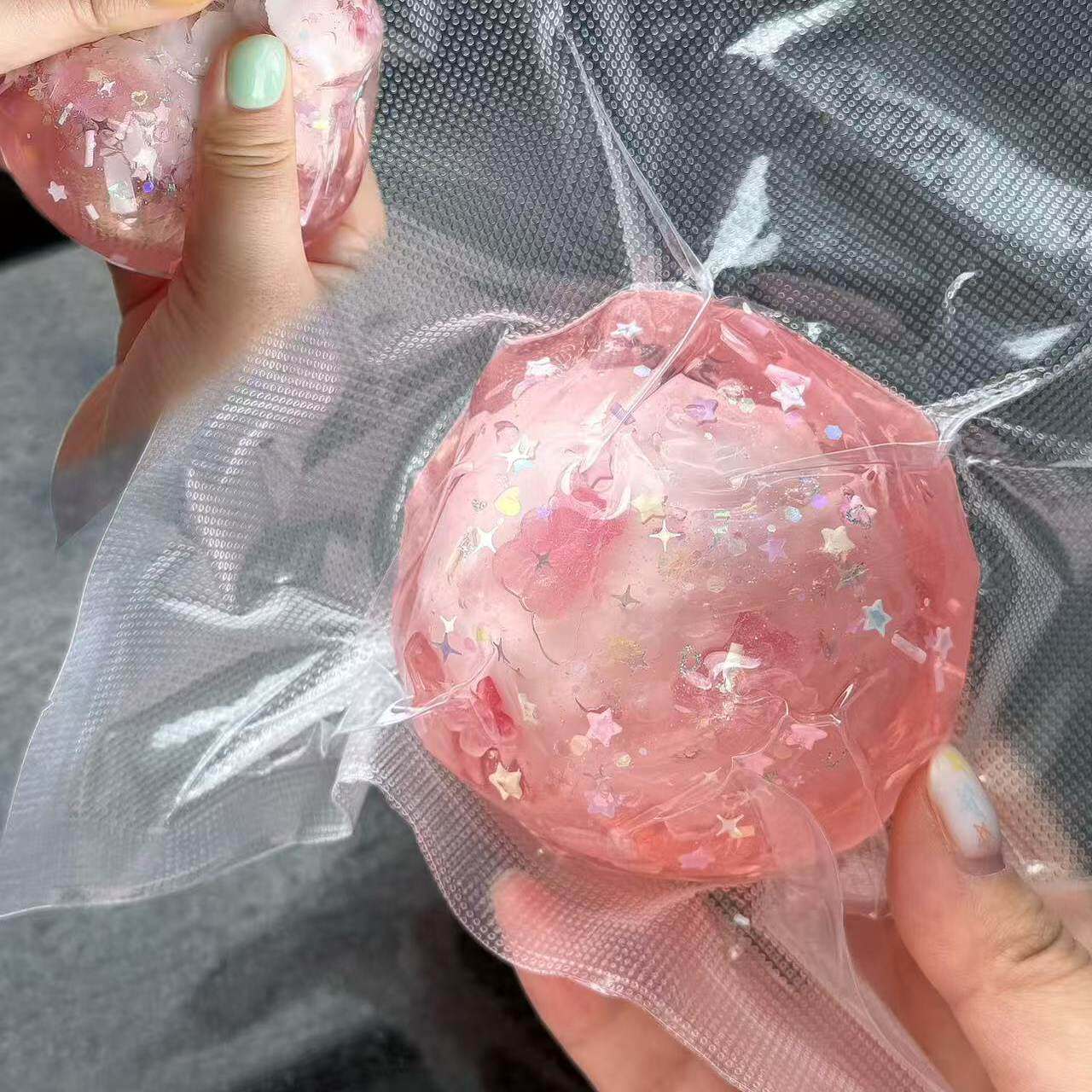 解压脆皮捏捏乐蜜桃星河手作球小熊硬糖 |凡士林冰沙慢回弹发泄球