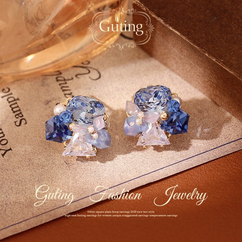 古婷蓝色锆石耳钉女轻奢高级感气质大气耳饰2026新款爆款小众耳环,饰品/流行首饰/时尚饰品新,耳钉,淘宝优惠券,粉丝福利购,淘宝优惠卷