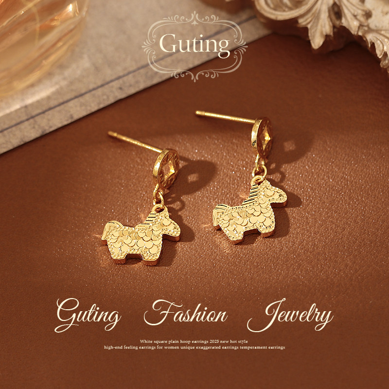 古婷沙金钱币碎冰冰小马耳环女2025新款爆款秋冬耳饰独特漂亮耳钉,饰品/流行首饰/时尚饰品新,耳环,淘宝优惠券,粉丝福利购,淘宝优惠卷