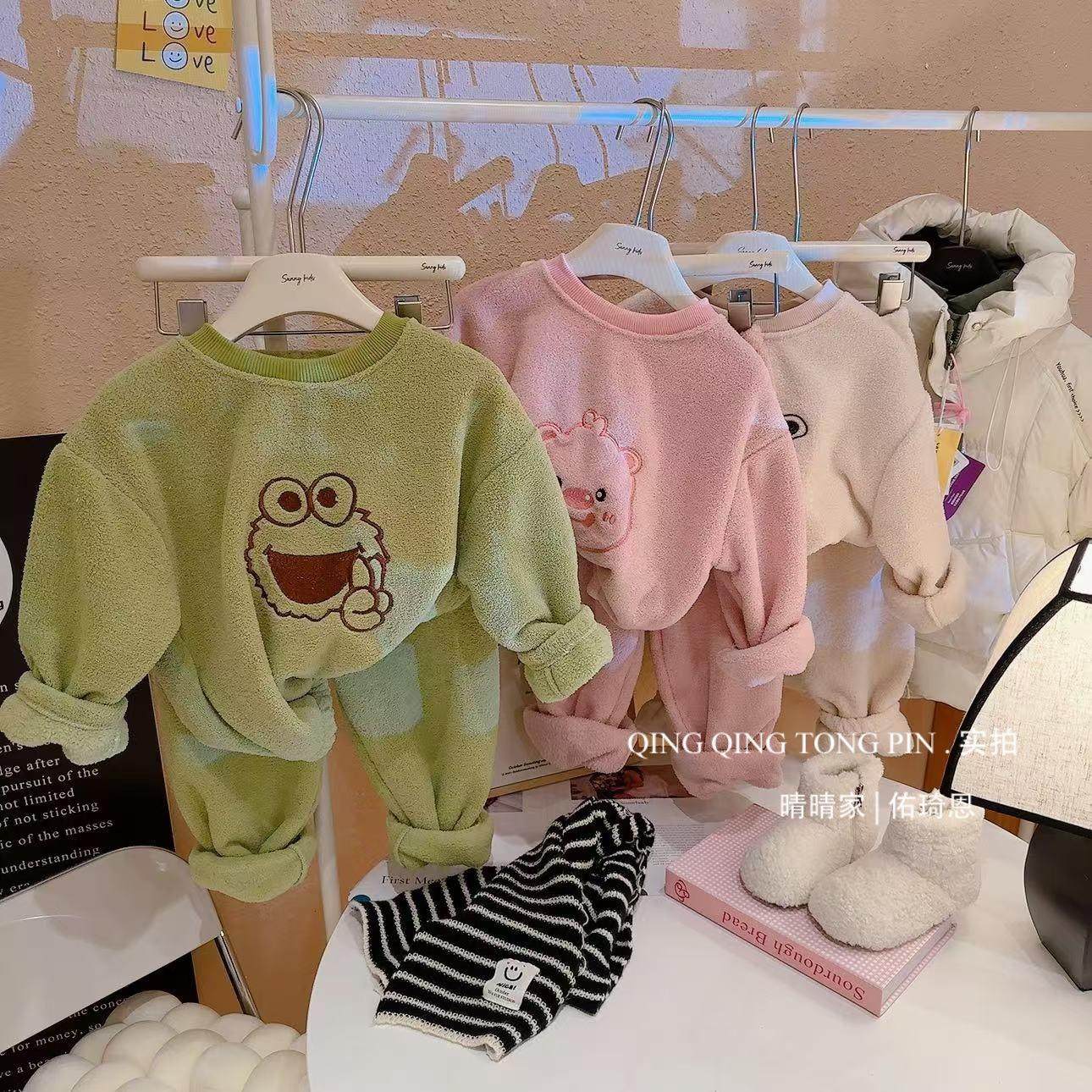 儿童睡衣加厚珊瑚绒法兰绒套装冬季宝宝保暖套头家居服可爱风