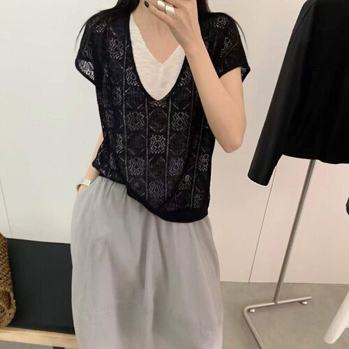 LM家高品  夏季新品老钱风显瘦百搭V领镂空钩花假两件针织衫上衣