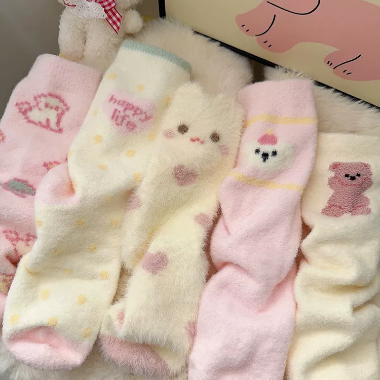 可爱毛绒袜子女冬季加绒加厚保暖毛毛袜家居中筒袜澳绒地板睡眠袜